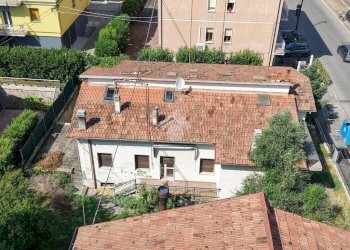 Villa Via C. Jussi, San Lazzaro di Savena - photo 12