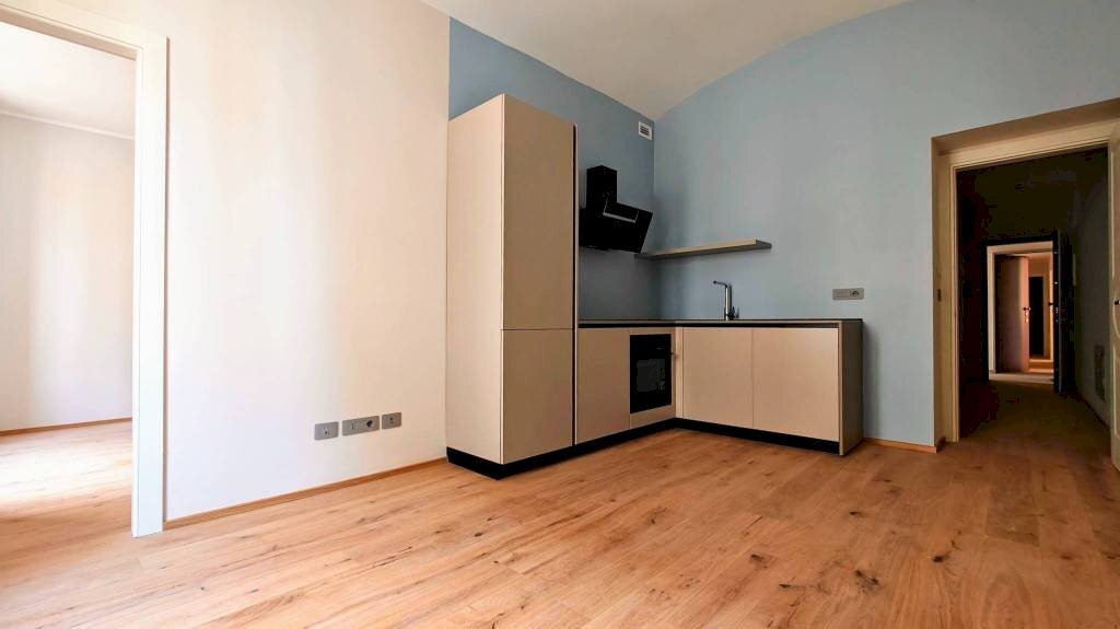 Cucina - Two-room apartment via Madama Cristina, 65, Torino (neighborhood San Salvario) - photo 2