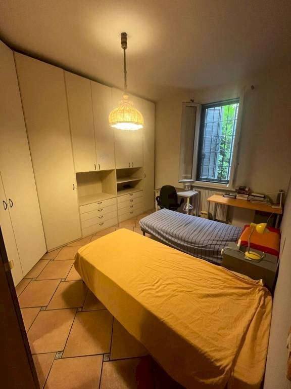 Camera da letto - Non-buildable land via Andrea da Faenza, Bologna (neighborhood Bolognina) - photo 1