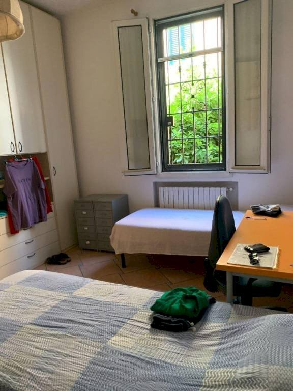 Camera da letto - Non-buildable land via Andrea da Faenza, Bologna (neighborhood Bolognina) - photo 3