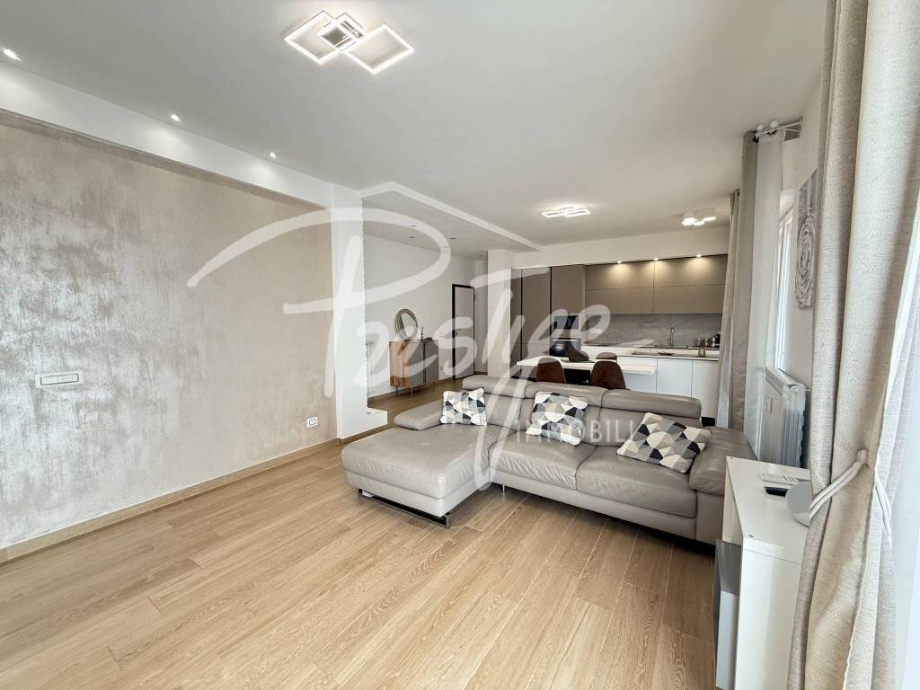 Salone - Attico piazza Dante Alighieri, 8, La Spezia - foto 3