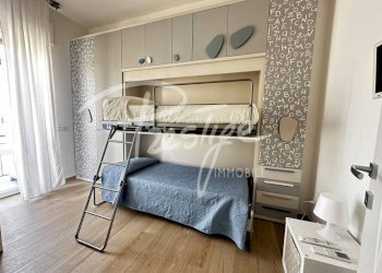 Camera da letto - Attico piazza Dante Alighieri, 8, La Spezia - foto 19