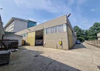 Cortile interno - Capannone via per Castellanza, Legnano - foto 12