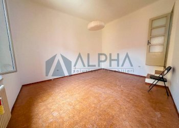 Cucina - Casa indipendente vicolo dei Giardinieri, Forlì - foto 12