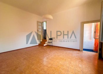 Cucina - Casa indipendente vicolo dei Giardinieri, Forlì - foto 15