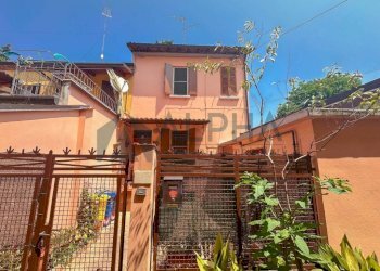 Facciata - Casa indipendente vicolo dei Giardinieri, Forlì - foto 17