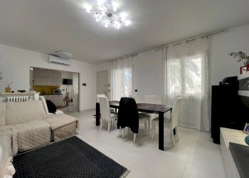 Soggiorno - Appartamento Via Parma, Chiavari - foto 6