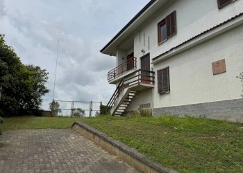 Facciata - Villa Cascina Monfallito, 13, Montemagno - foto 39