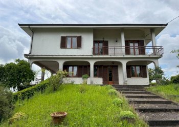 Facciata - Villa Cascina Monfallito, 13, Montemagno - foto 1