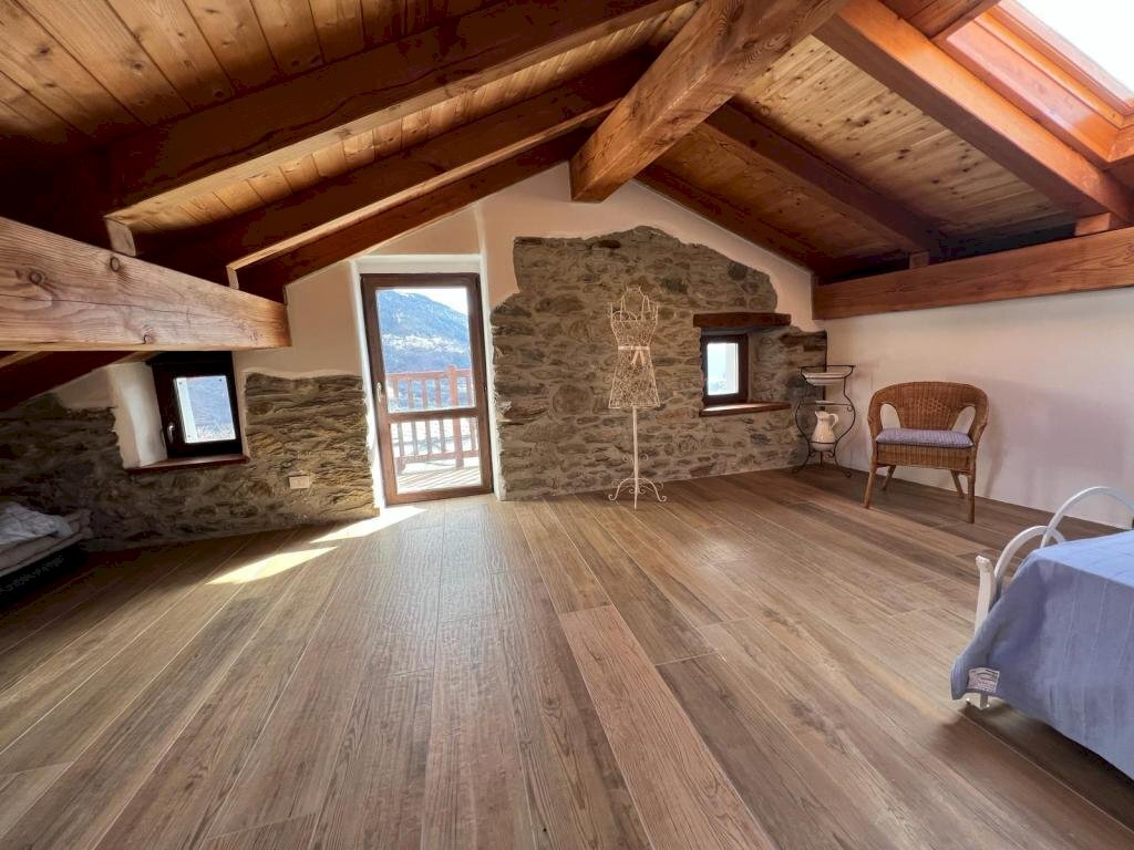 Porzione di casa FRAZIONE MEYLAN, 39, Doues - foto 1