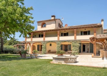 Villa Unifamiliare Via del Cassero, 12, Sinalunga - foto 1