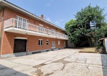 Villa Favria - photo 1