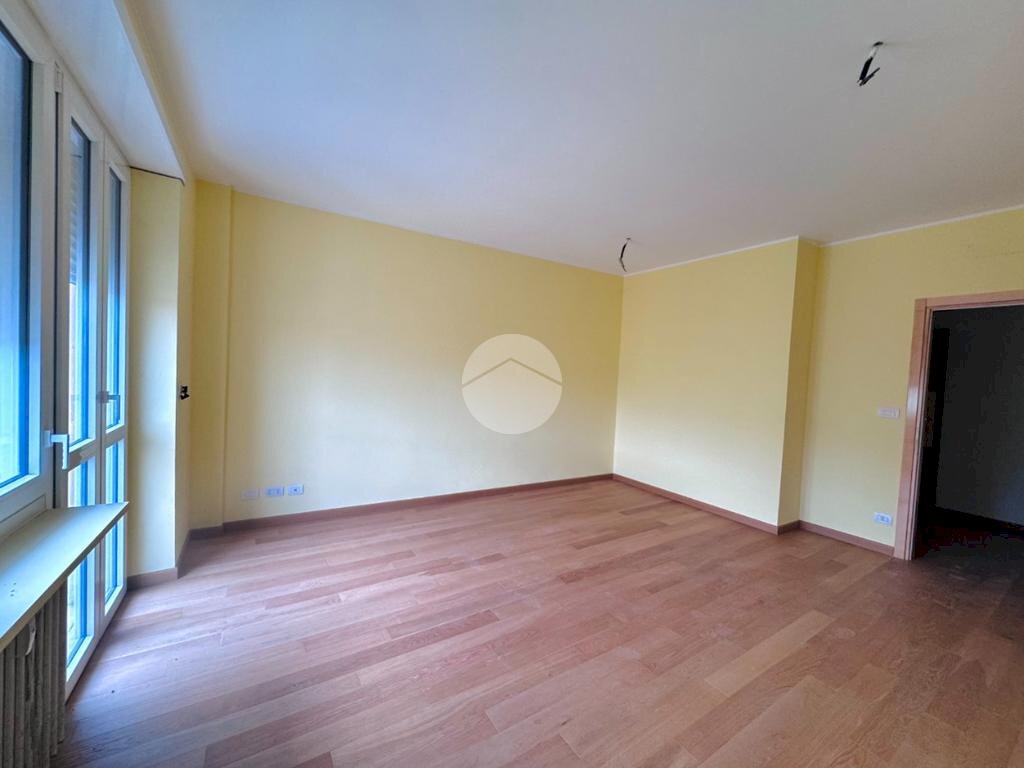 Four-room apartment Via Umberto I, Carignano - photo 3