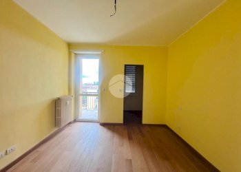 Four-room apartment Via Umberto I, Carignano - photo 5