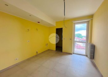 Four-room apartment Via Umberto I, Carignano - photo 7