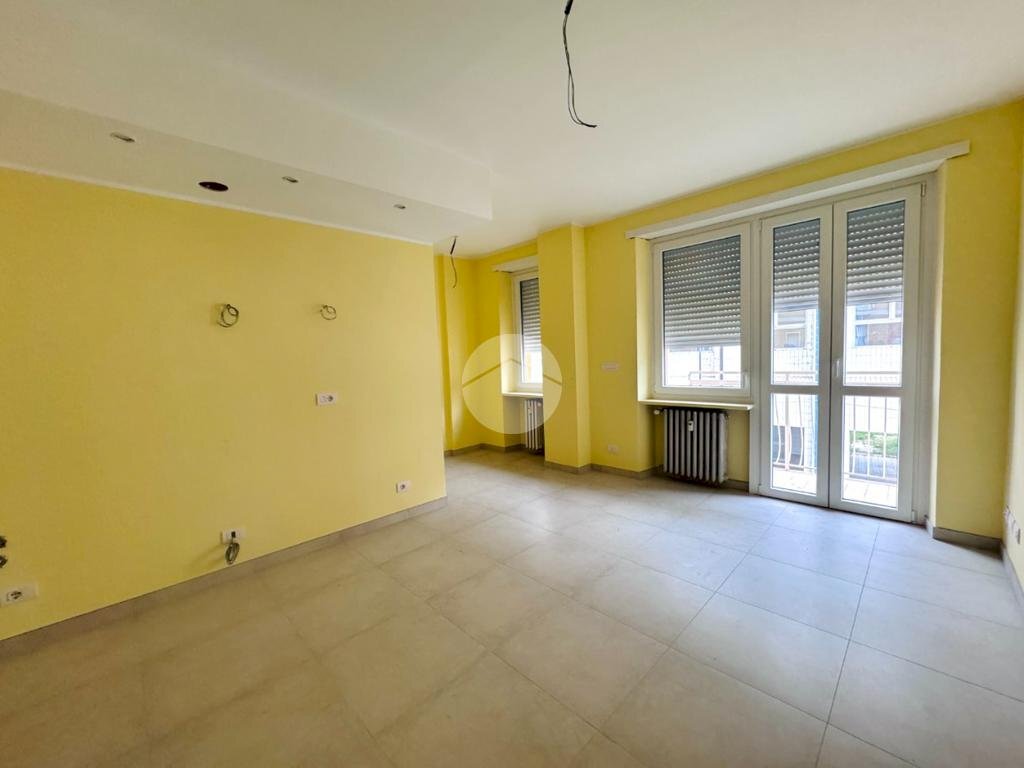 Apartment Via Umberto I, Carignano - photo 1