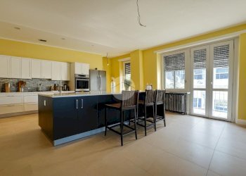 Apartment Via Umberto I, Carignano - photo 1