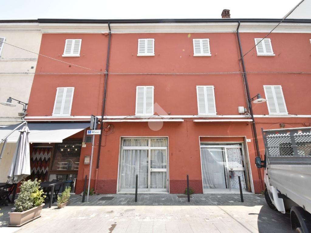 Casa semi indipendente Piazza amati, Savignano sul Rubicone - foto 1