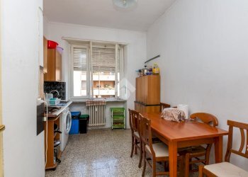 Two-room apartment Corso Giulio Cesare, Torino (neighborhood Rebaudengo) - photo 3