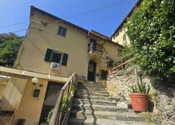 Villa a Schiera VIA ALLA SORIA, Genova - foto 1