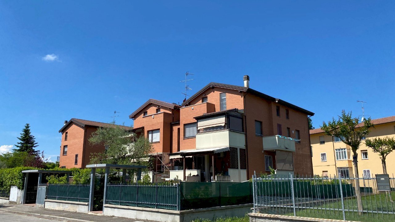 Apartment Castel San Pietro Terme - photo 3