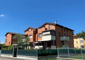 Apartment Castel San Pietro Terme - photo 3