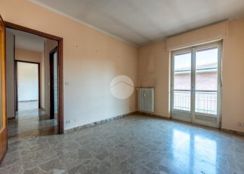 Three-room apartment Via Salita Salice, Fossano - photo 6