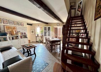 Semi-detached house Vicolo IV, Montemagno - photo 4