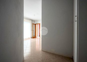 Three-room apartment Piazza Vittorio Emanuele, Cavallermaggiore - photo 5
