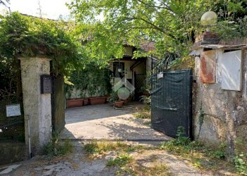 Casa semi indipendente Via Martiri Del Turchino, Busalla - foto 1