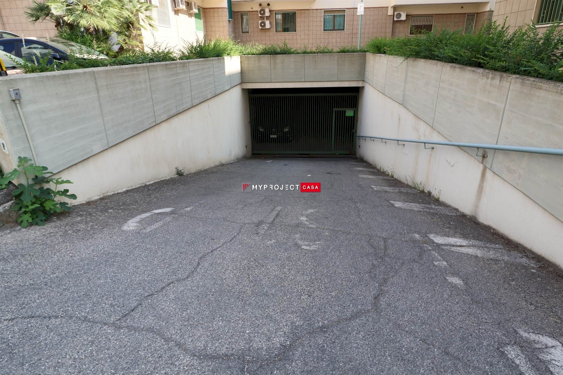 Garage - Parcheggio Traversa Iv Di Via Alessandro Fighera, Martina Franca - foto 2