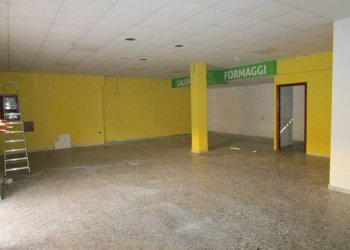 Interno non residenziale - Negozio Statte - foto 6