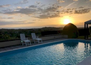 Piscina - Rustic Castagnole delle Lanze - photo 2