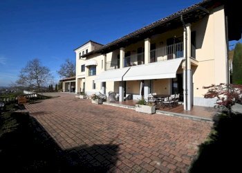 Facciata - Rustic Castagnole delle Lanze - photo 3