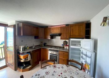 Cucina - Bilocale Località Blavy, 32, Roisan - foto 2