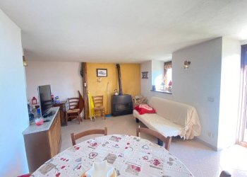 Salone - Bilocale Località Blavy, 32, Roisan - foto 3