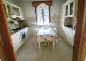 Cucina - Quadrilocale strada del Po di Primaro, 17, Argenta - foto 6