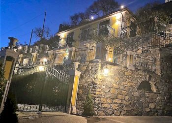 Facciata - Villa via Aurelia, Camogli - foto 21