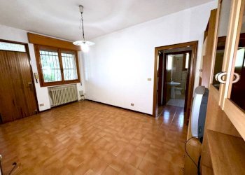 Villa via Risorgimento, 56, Cento - foto 13