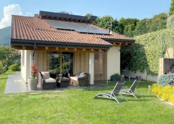 Giardino - Villa via Monviso, 4, Ponteranica - foto 1