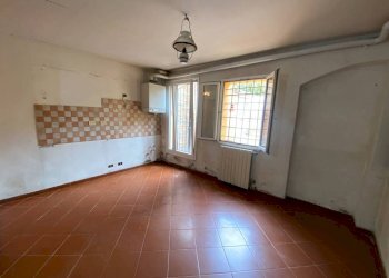 Salone - Monolocale Bologna (zona Centro Storico) - foto 11