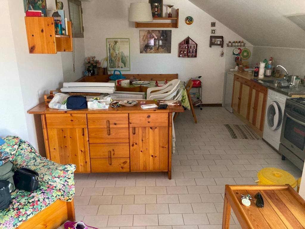 Cucina - Attico via Serchio, Massa - foto 2