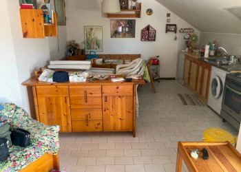 Cucina - Attico via Serchio, Massa - foto 2