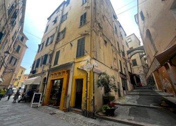 One-room apartment Via Francesco Corradi, Sanremo - photo 4