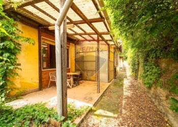 Small Villa Strada Madonnina, 39 
 Venaria Reale, Venaria Reale - photo 20