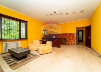 Small Villa Strada Madonnina, 39 
 Venaria Reale, Venaria Reale - photo 59