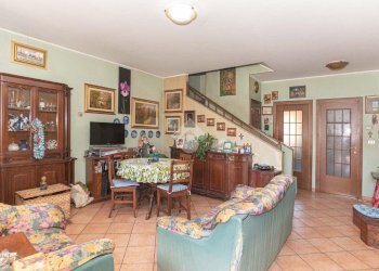 Villa a Schiera Via fenoglio, Ciriè - foto 1