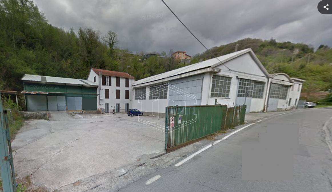 Capannone via Don Minzoni, Sant'Olcese - foto 1