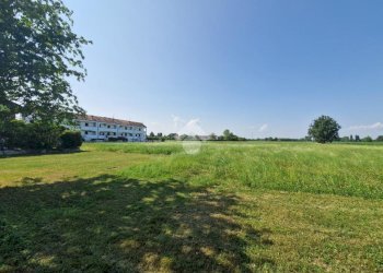 Building land Via Fratelli Bandiera, Corbetta - photo 2