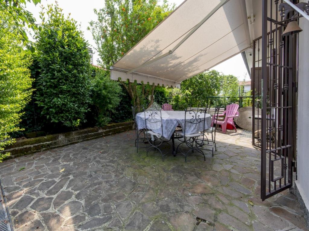 Villa Via Giotto, Basiano - foto 1